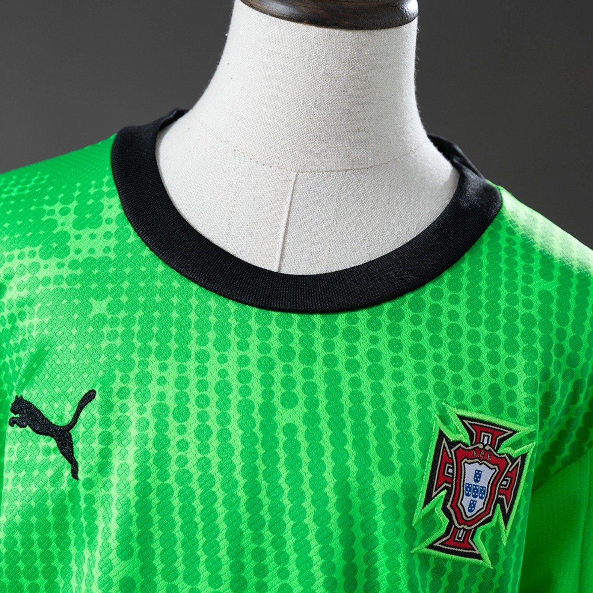 portugal 2026 goalkeeper full kids kit jersey 005 portugal 2026 goalkeeper full kids kit jersey 005