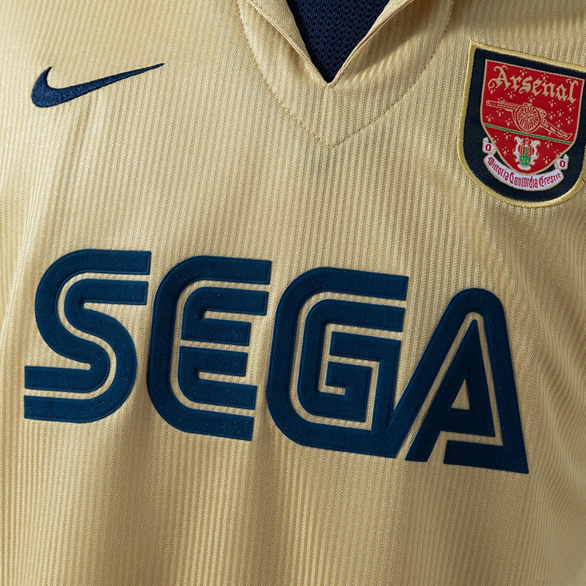 arsenal 01 02 away retro jersey 004 arsenal 01 02 away retro jersey 004