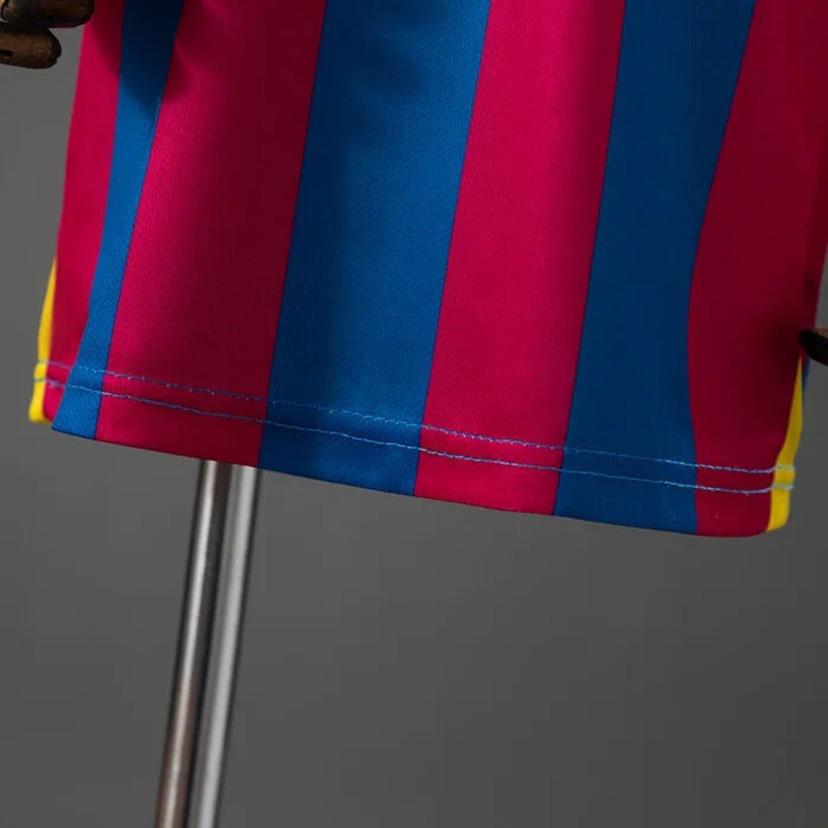 barcelona 05 06 home ucl retro kids kit jersey 007 barcelona 05 06 home ucl retro kids kit jersey 007