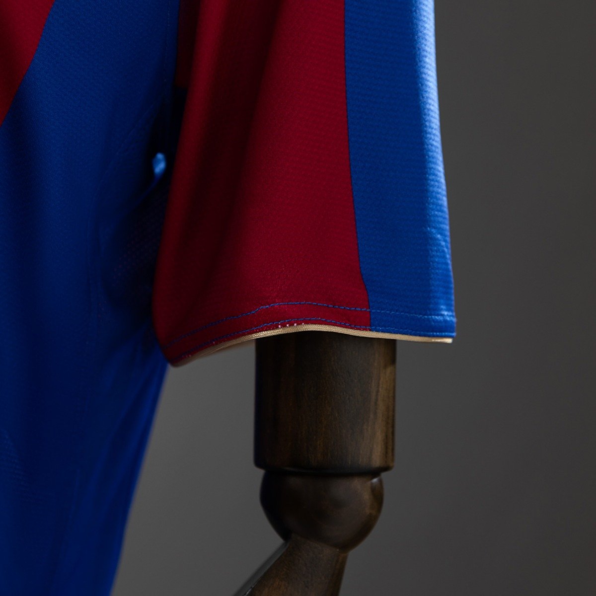 barcelona 07 08 home retro jersey 007 barcelona 07 08 home retro jersey 007