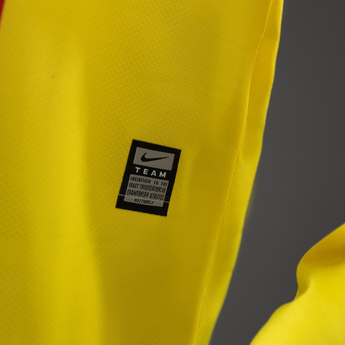 barcelona 08 09 away long sleeve retro jersey 008 barcelona 08 09 away long sleeve retro jersey 008