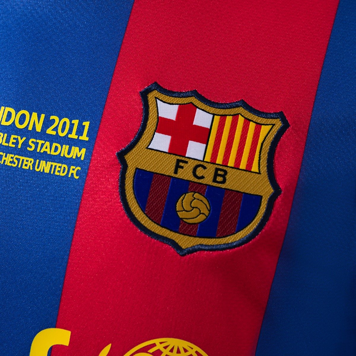barcelona 10 11 home long sleeve retro jersey 005 barcelona 10 11 home long sleeve retro jersey 005