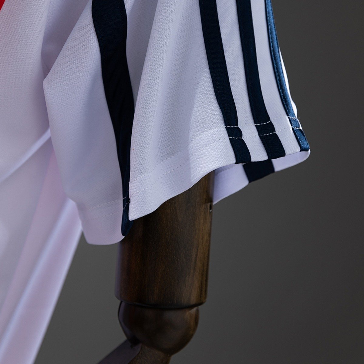 bayern munich 00 02 away retro jersey 008 bayern munich 00 02 away retro jersey 008