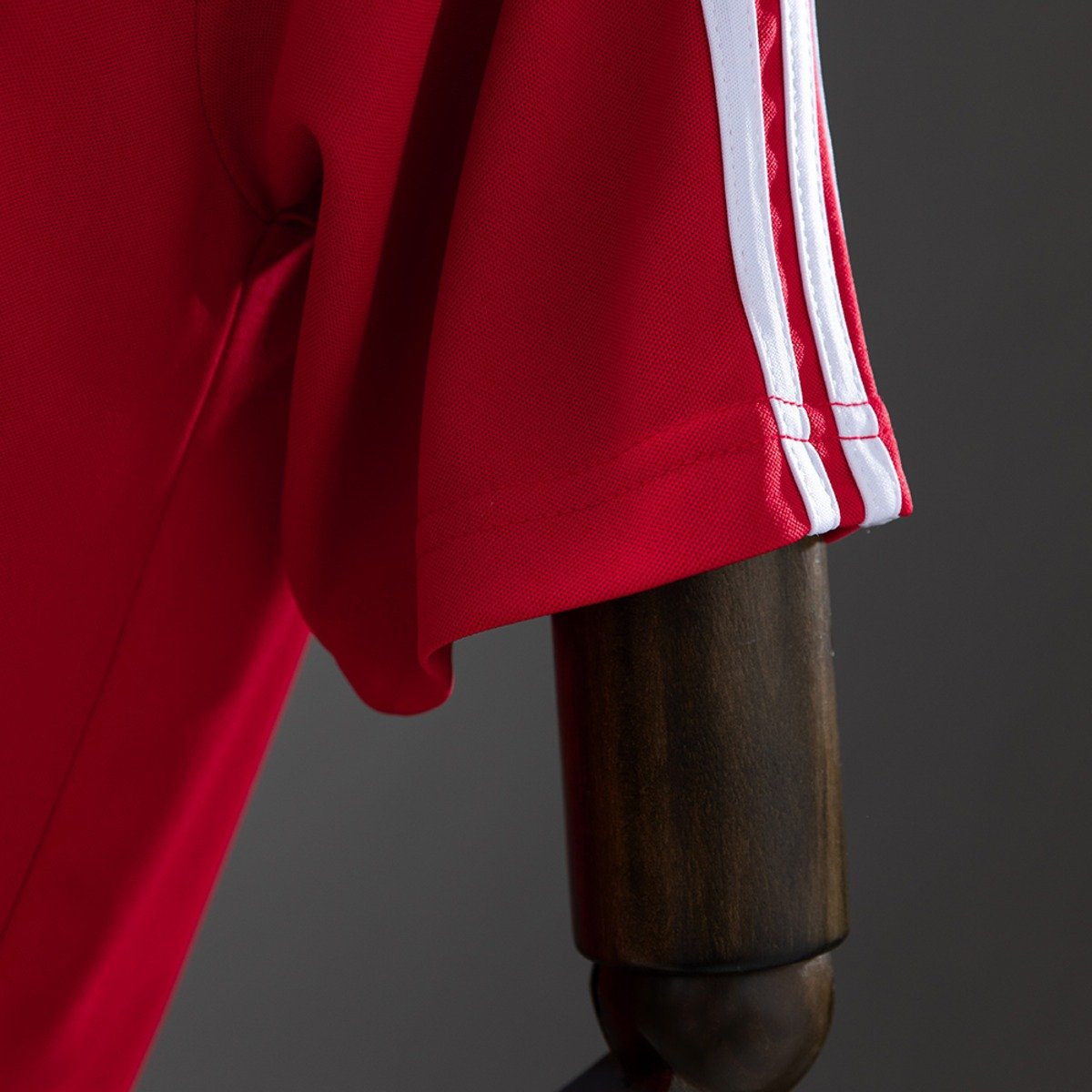 bayern munich 01 02 uefa europa league home retro jersey 007.jpg bayern munich 01 02 uefa europa league home retro jersey 007.jpg
