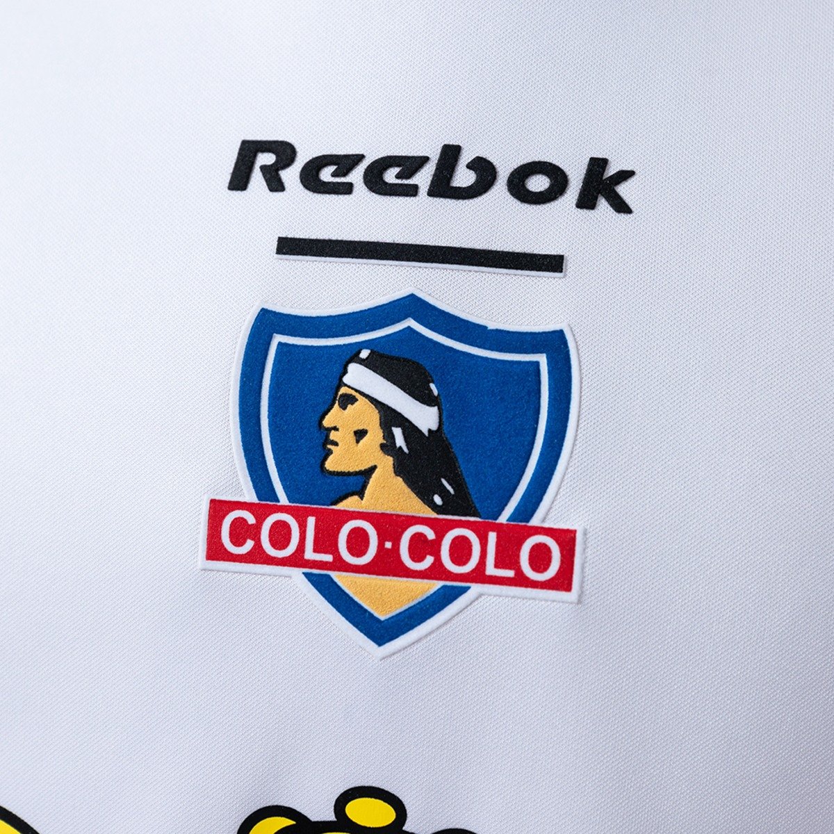 colo colo 2004 home retro jersey 005 colo colo 2004 home retro jersey 005