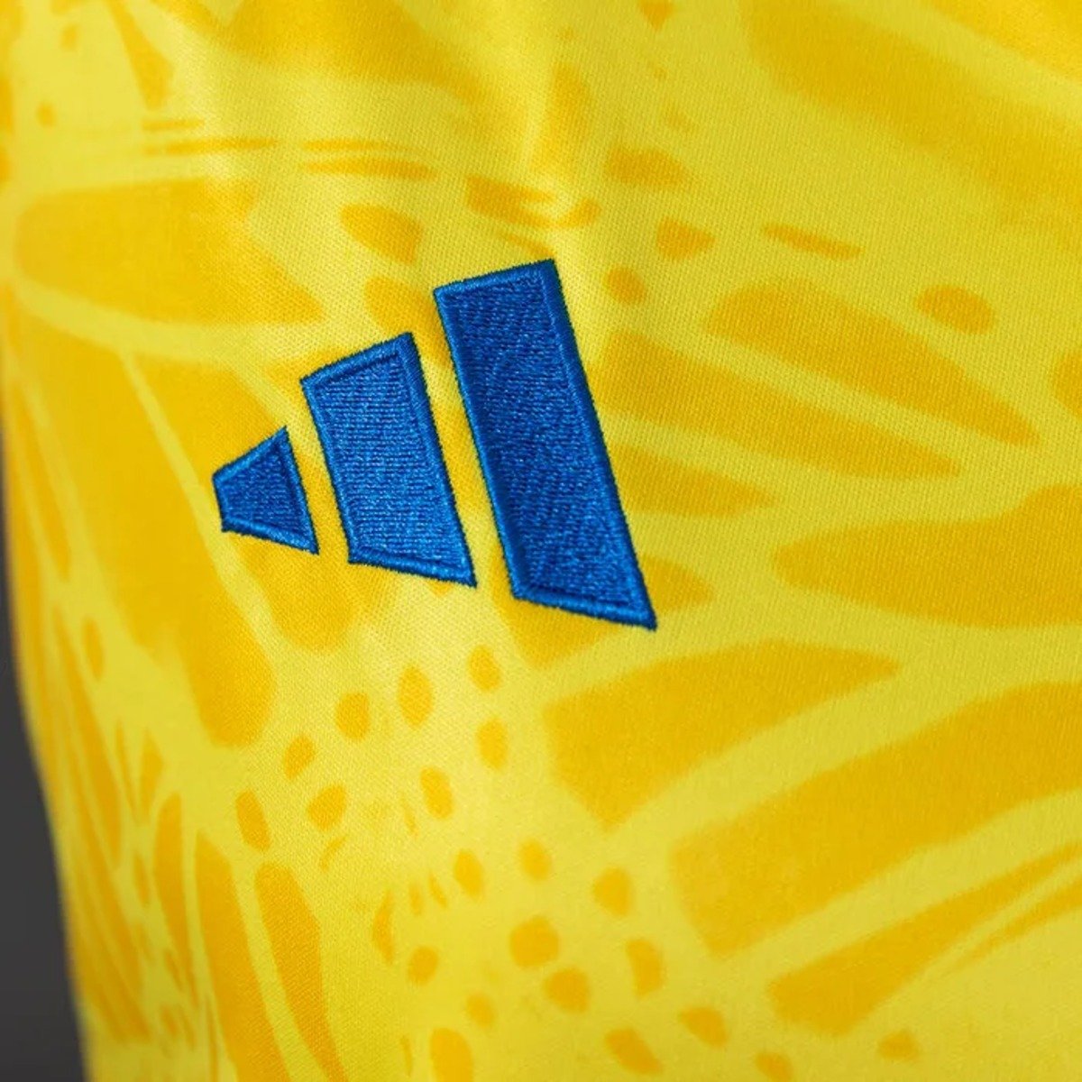 colombia 2026 home womens crop jersey 006 colombia 2026 home womens crop jersey 006