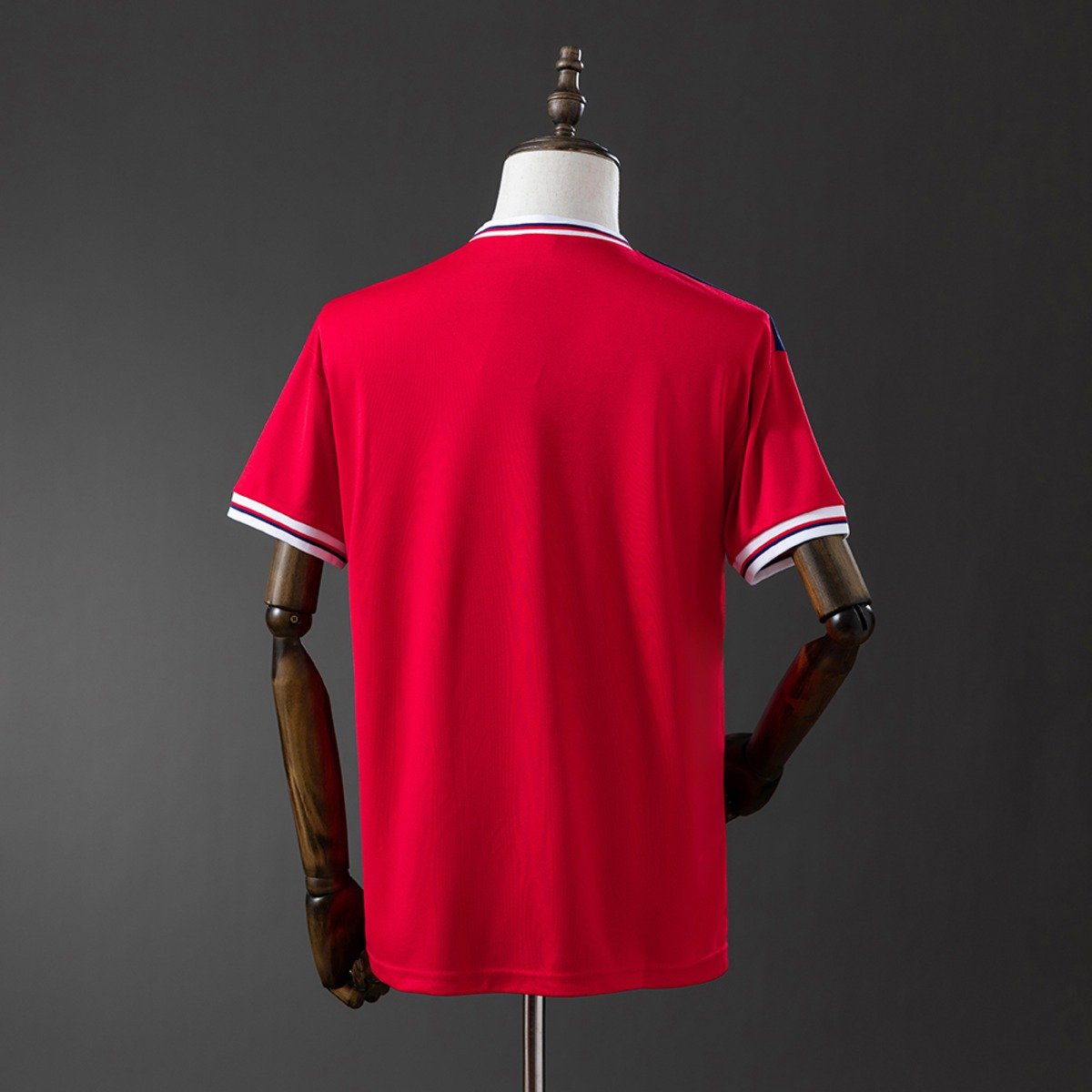 england 1982 away retro jersey 002 england 1982 away retro jersey 002