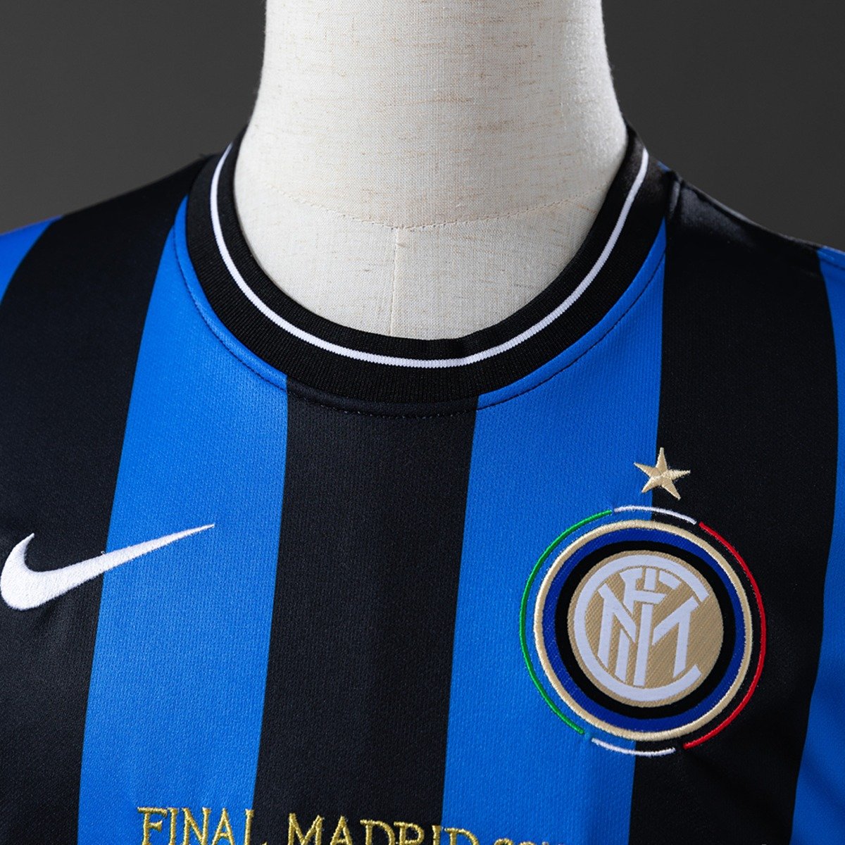 inter milan 09 10 home retro long sleeve jersey 003 inter milan 09 10 home retro long sleeve jersey 003