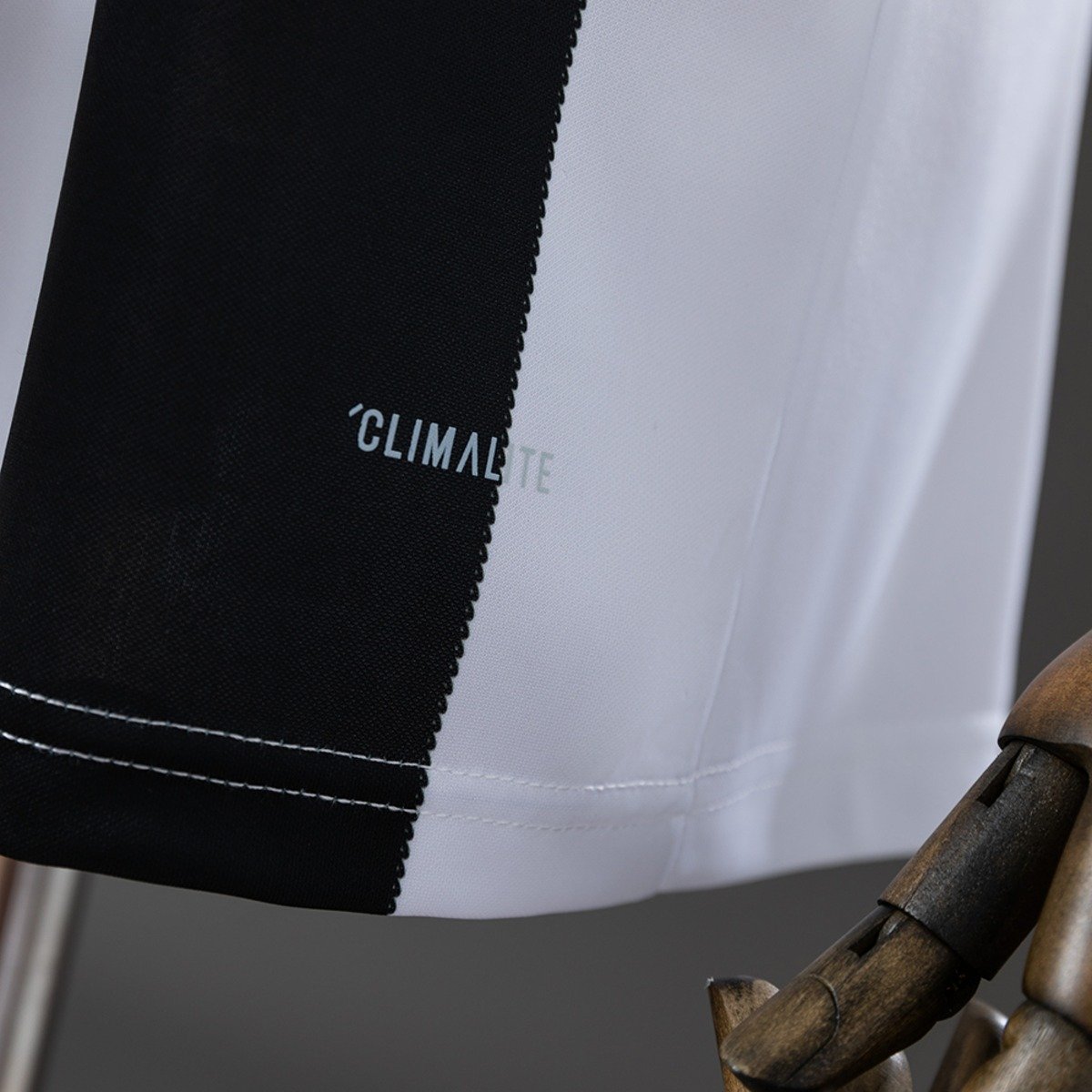juventus 18 19 home retro jersey 008 juventus 18 19 home retro jersey 008