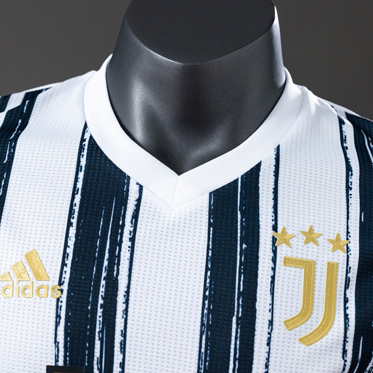 juventus 20 21 home player version retro jersey 008 juventus 20 21 home player version retro jersey 008