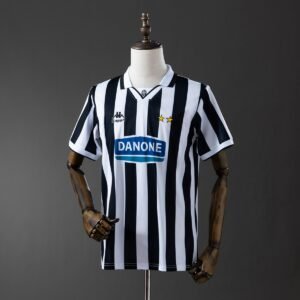 juventus 94 95 home retro jersey 001