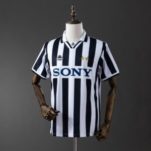 juventus 95 97 home retro jersey 001