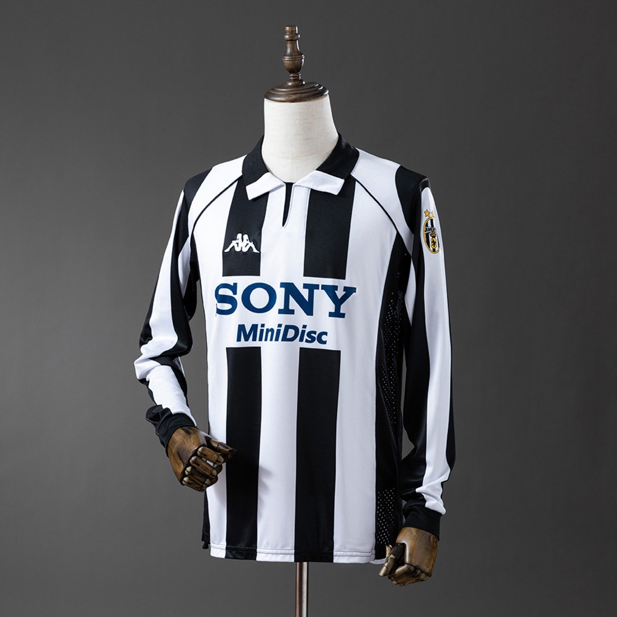 juventus 97 98 home long sleeve retro jersey 001 juventus 97 98 home long sleeve retro jersey 001
