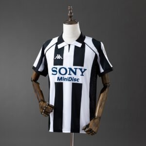 juventus 97 98 home retro jersey 001