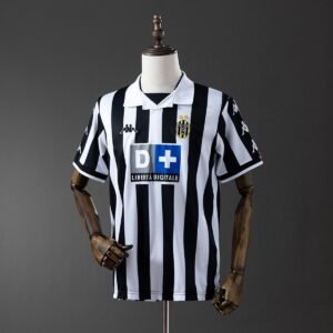 juventus 99 00 home retro jersey 001