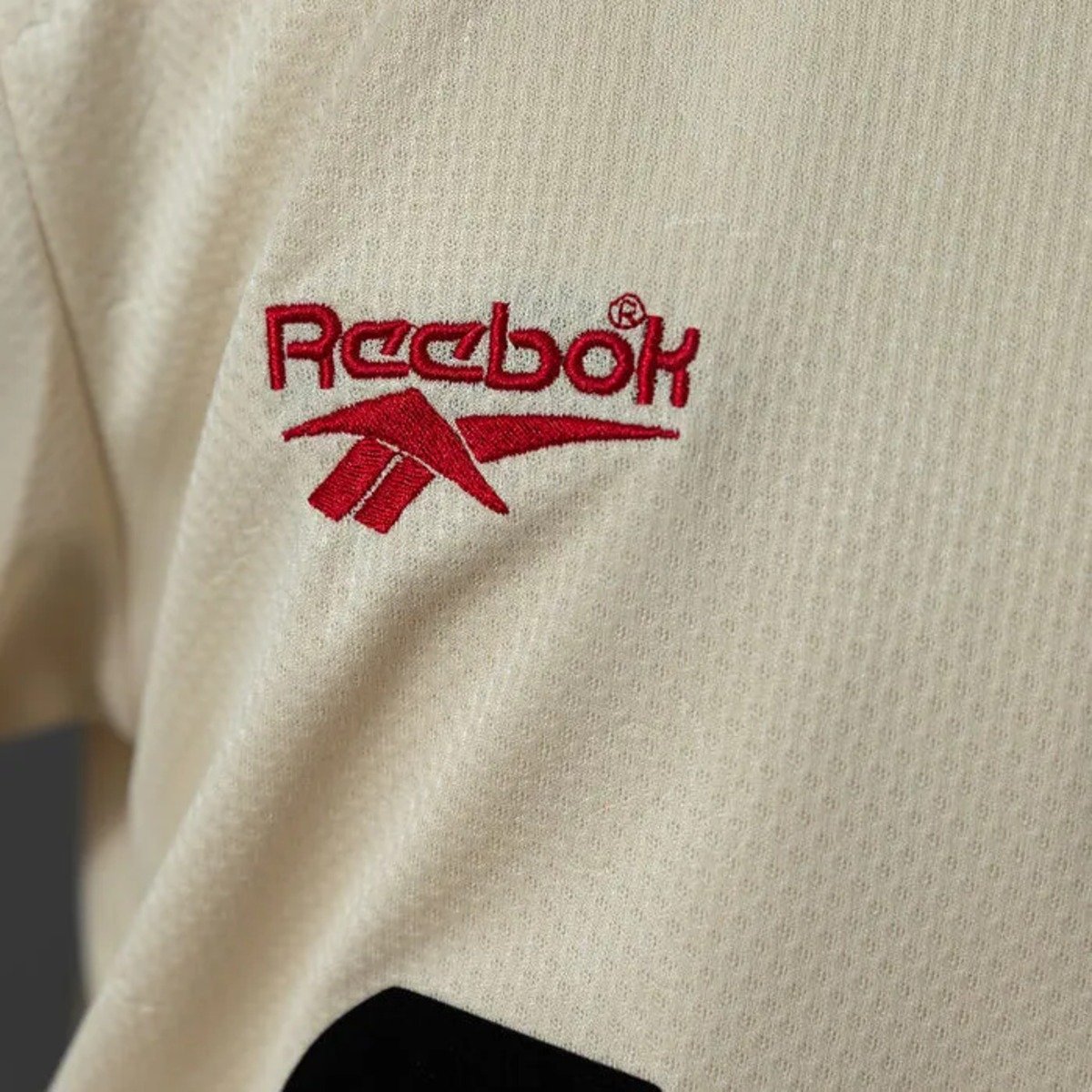 liverpool 96 97 away retro kids kit jersey 007 liverpool 96 97 away retro kids kit jersey 007