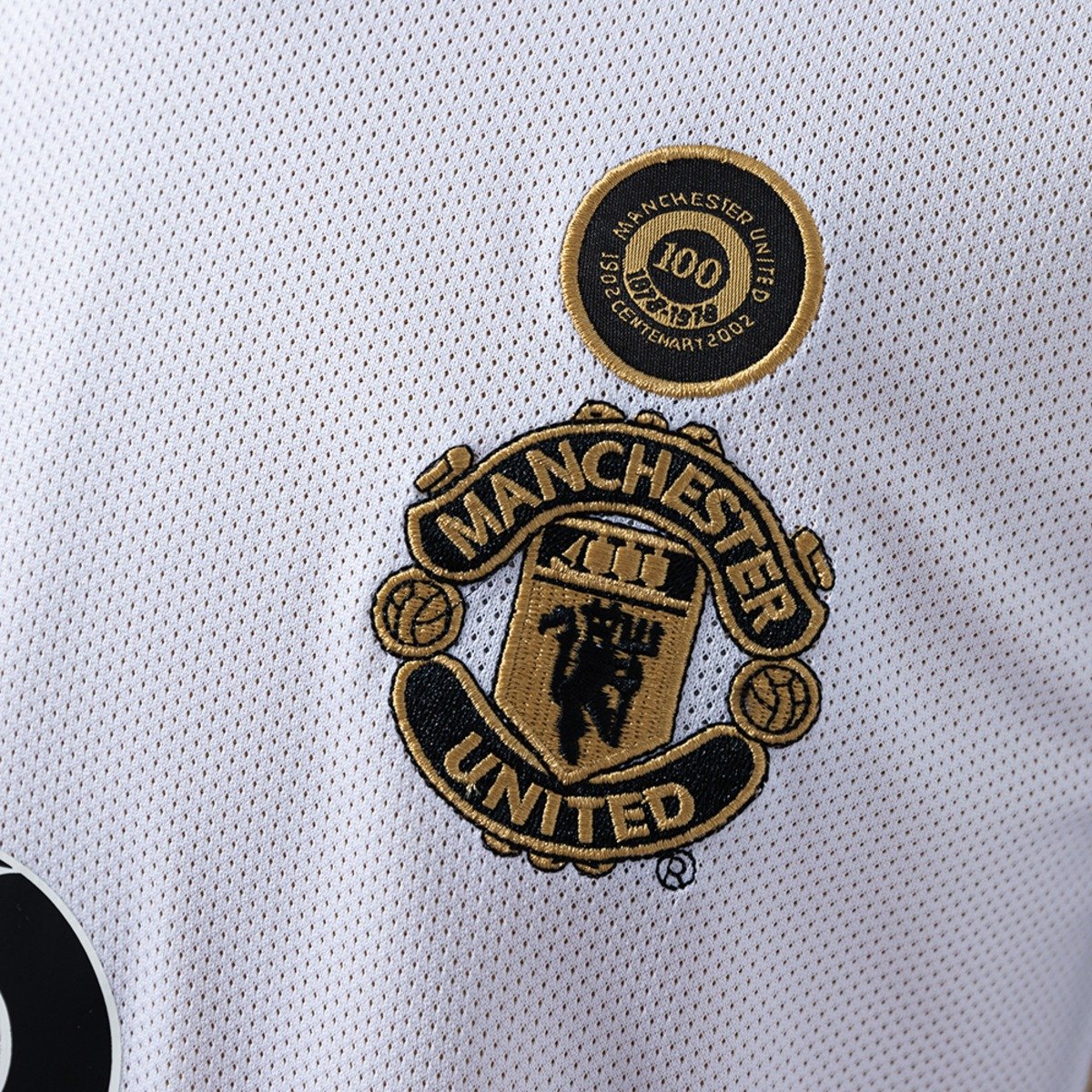 manchester united 01 02 centennial edition reversible long sleeve retro jersey 010 1.jpg manchester united 01 02 centennial edition reversible long sleeve retro jersey 010 1.jpg