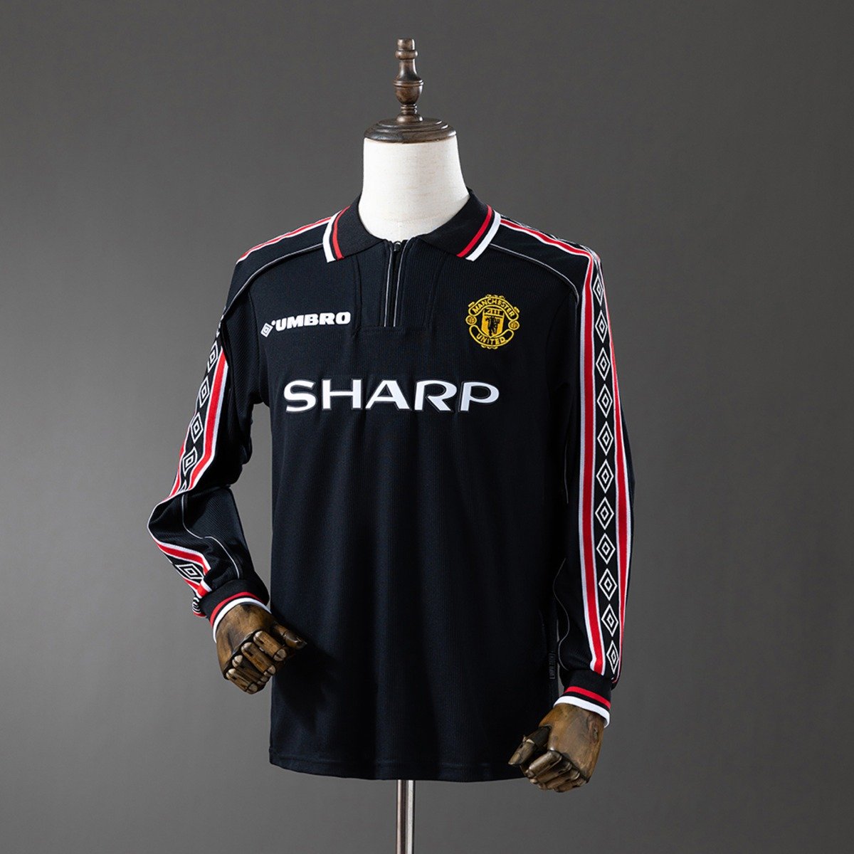 manchester united 98 99 black long sleeve retro jersey 001 manchester united 98 99 black long sleeve retro jersey 001
