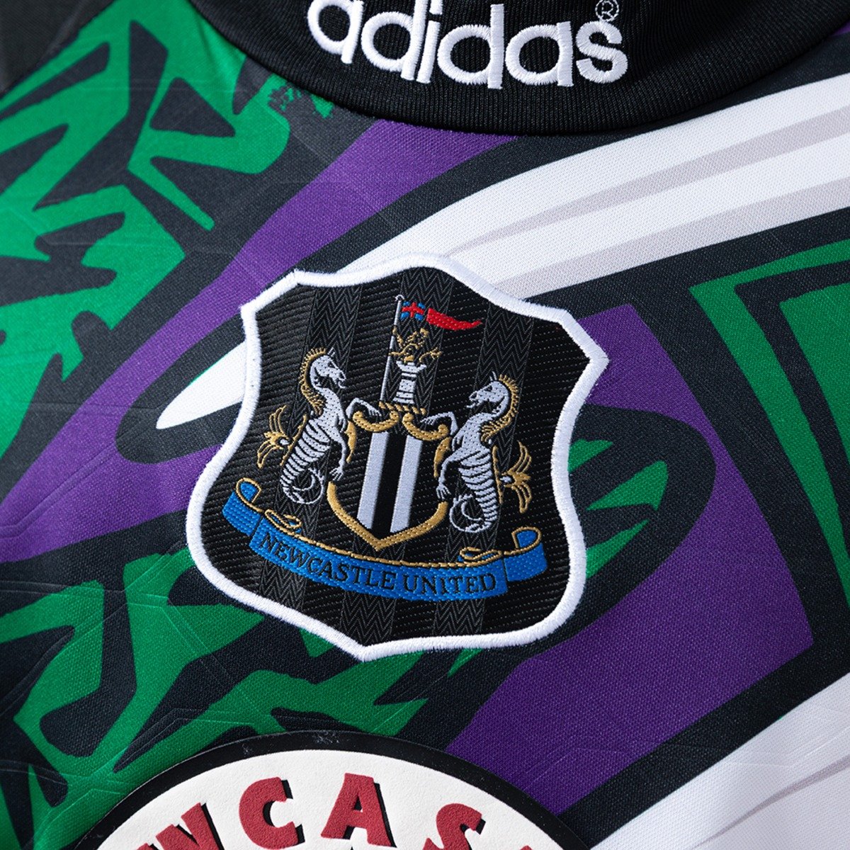 newcastle united 95 96 goalkeeper long sleeve retro jersey 005 newcastle united 95 96 goalkeeper long sleeve retro jersey 005