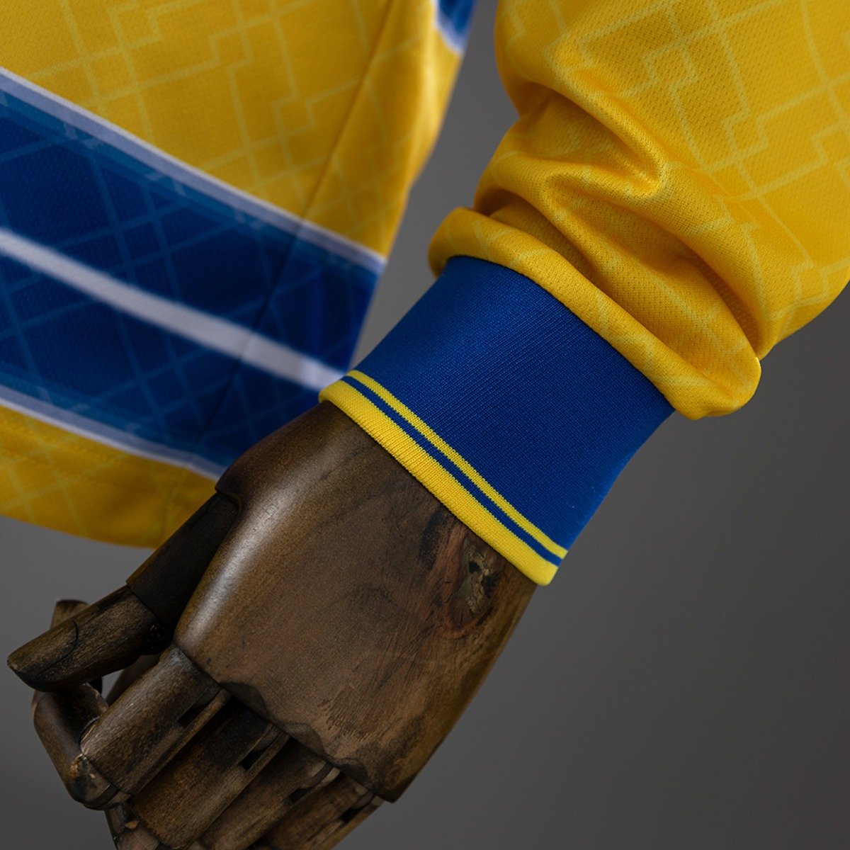 parma calcio 98 99 home long sleeve retro jersey 007 parma calcio 98 99 home long sleeve retro jersey 007