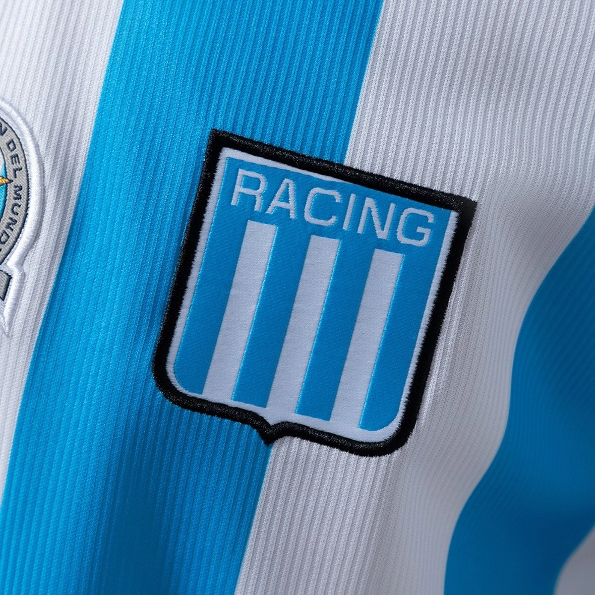 racing club de avellaneda 00 01 home retro jersey 005 2.jpg racing club de avellaneda 00 01 home retro jersey 005 2.jpg