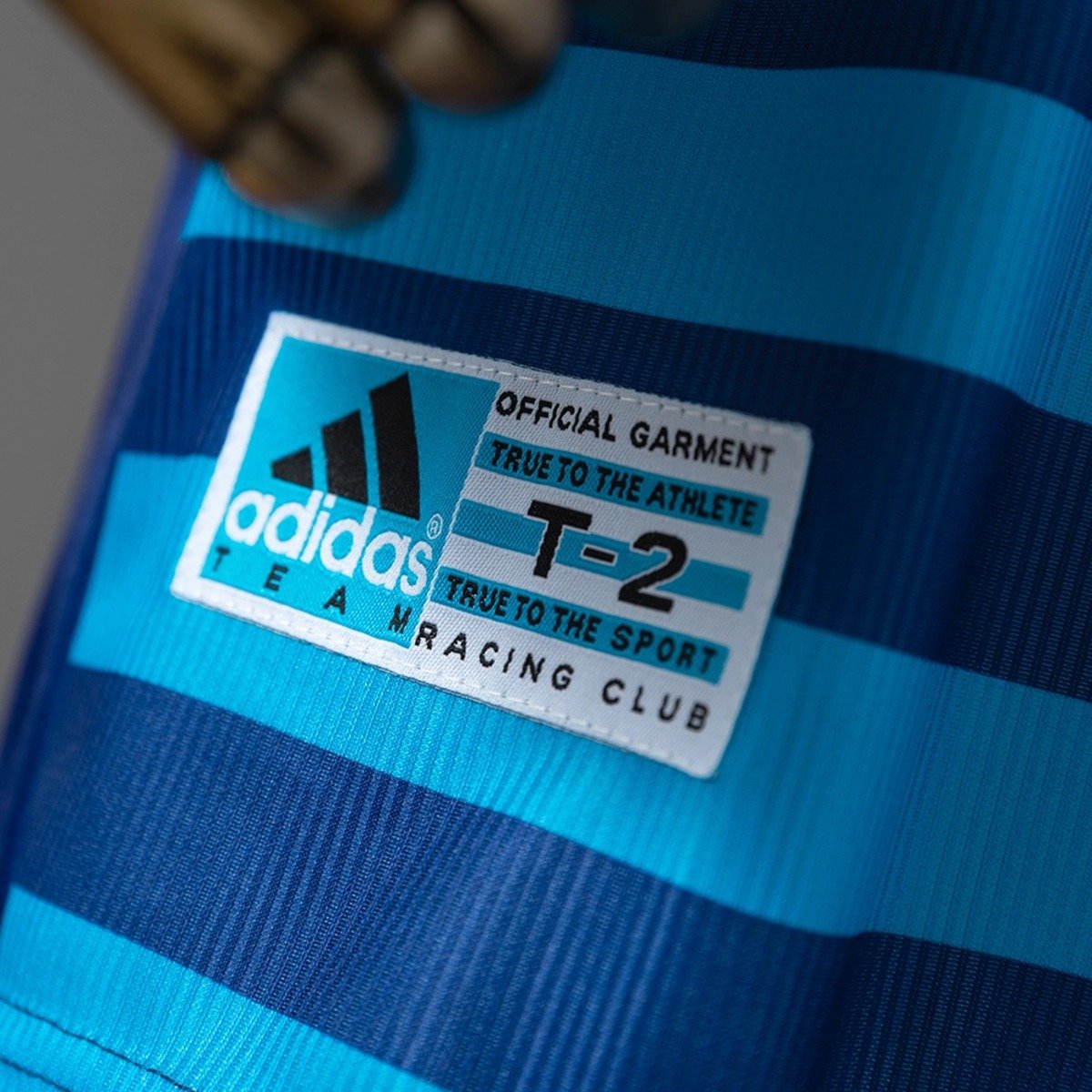 racing club de avellaneda 99 00 away retro jersey 005 2.jpg racing club de avellaneda 99 00 away retro jersey 005 2.jpg