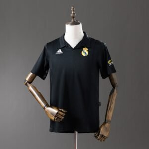 real madrid 01 02 retro away jersey 001 2.jpg