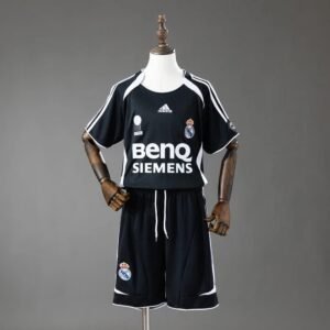 real madrid 06 07 away retro kids kit jersey 001 2.jpg