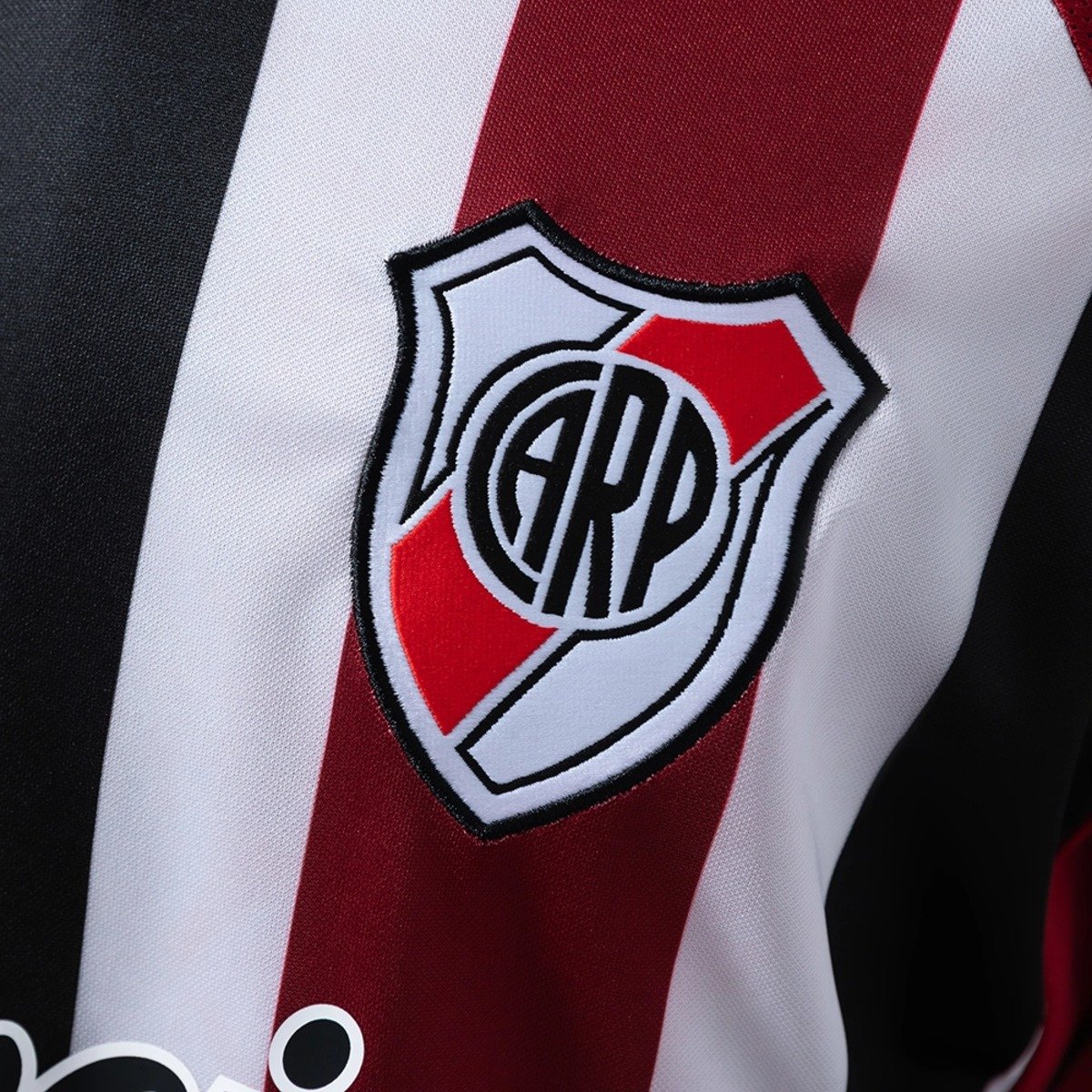 river plate 05 06 away retro jersey 005 2.jpg river plate 05 06 away retro jersey 005 2.jpg