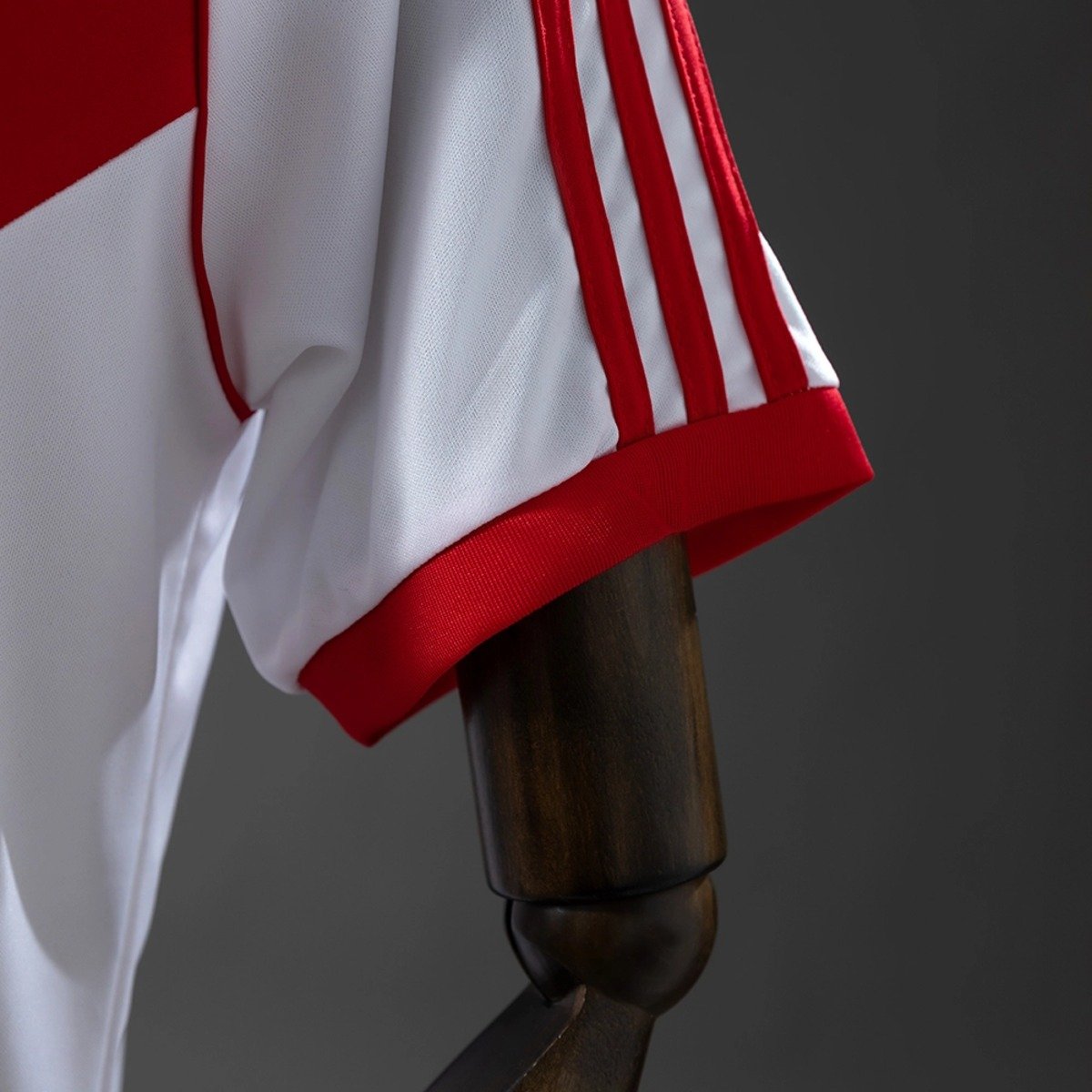 river plate 86 87 home retro jersey 006 2.jpg river plate 86 87 home retro jersey 006 2.jpg