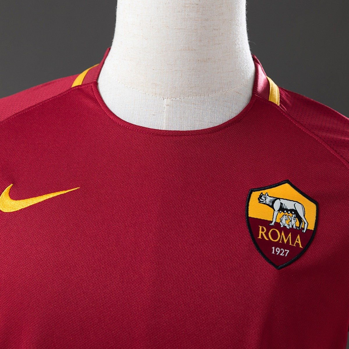 roma 17 18 home retro jersey 003 2.jpg roma 17 18 home retro jersey 003 2.jpg