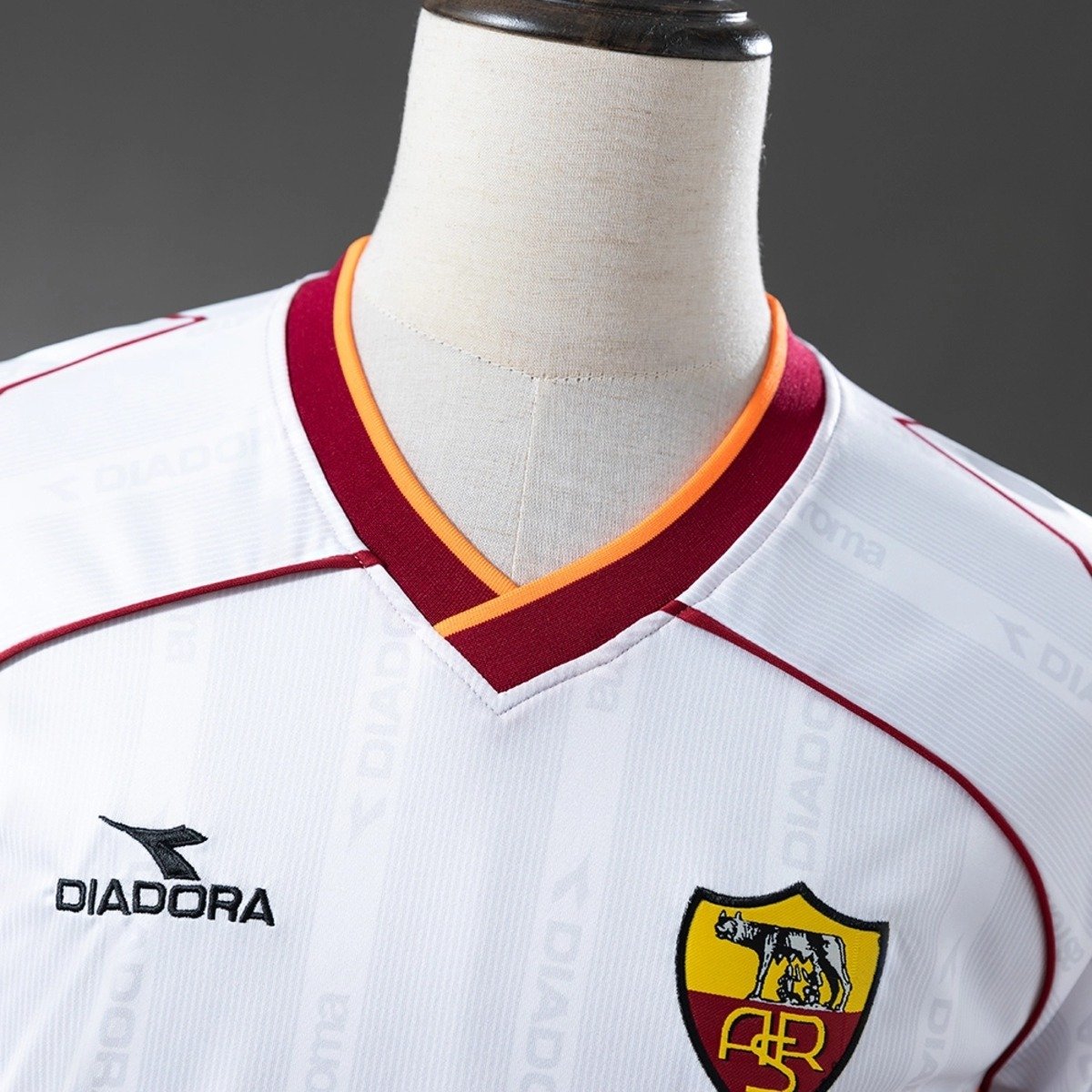 roma 99 00 away retro jersey 007 2.jpg roma 99 00 away retro jersey 007 2.jpg