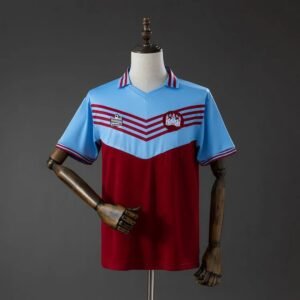 west ham united 76 80 home retro jersey 001 2.jpg