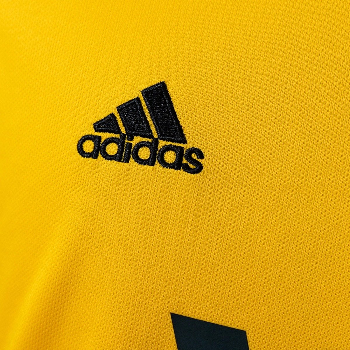 wolves 18 19 home retro jersey 006 2.jpg wolves 18 19 home retro jersey 006 2.jpg