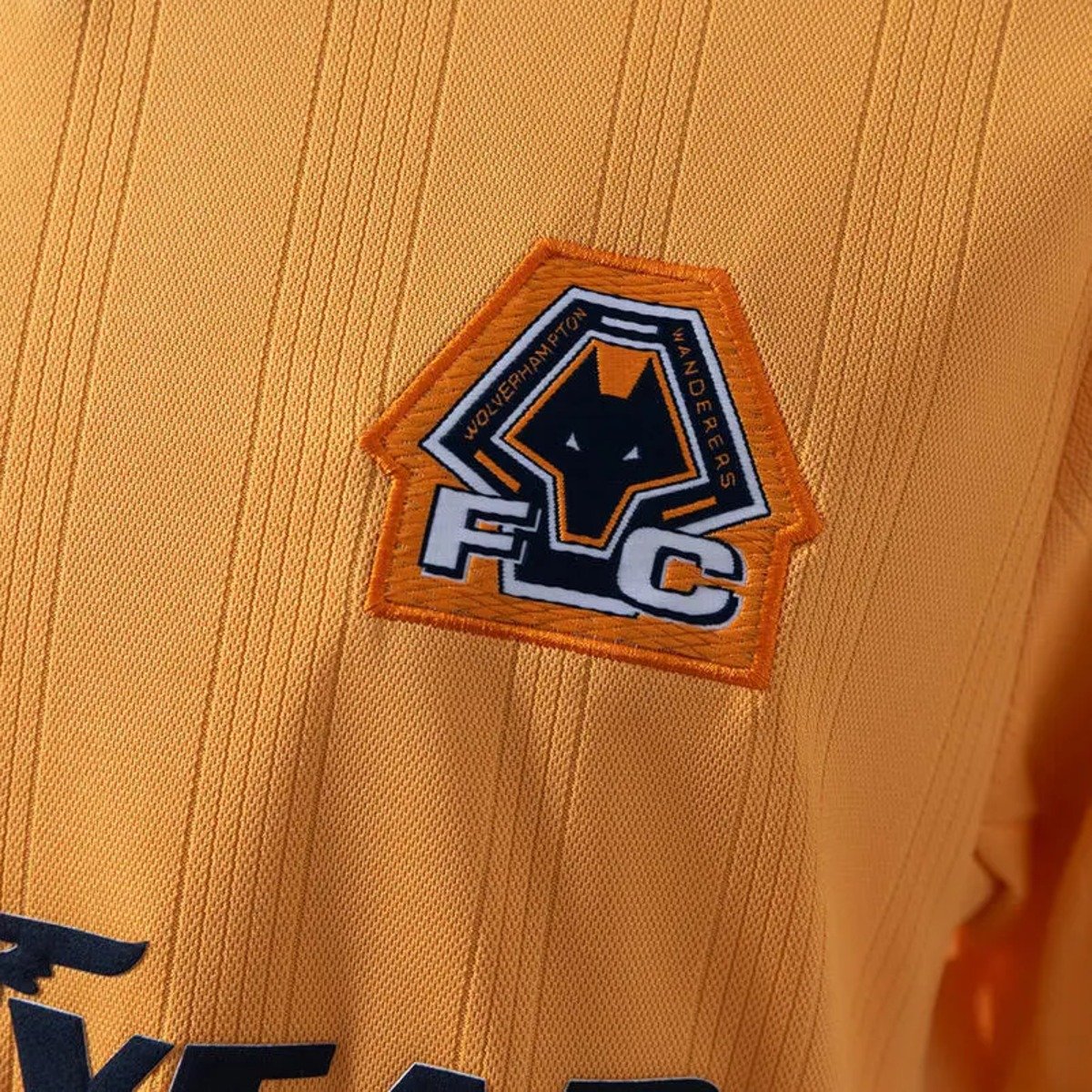 wolves 98 99 home retro jersey 003 2.jpg wolves 98 99 home retro jersey 003 2.jpg
