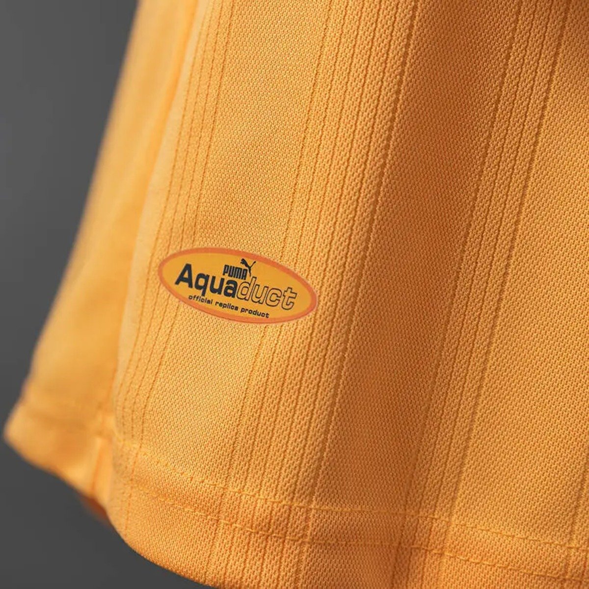wolves 98 99 home retro jersey 006 2.jpg wolves 98 99 home retro jersey 006 2.jpg